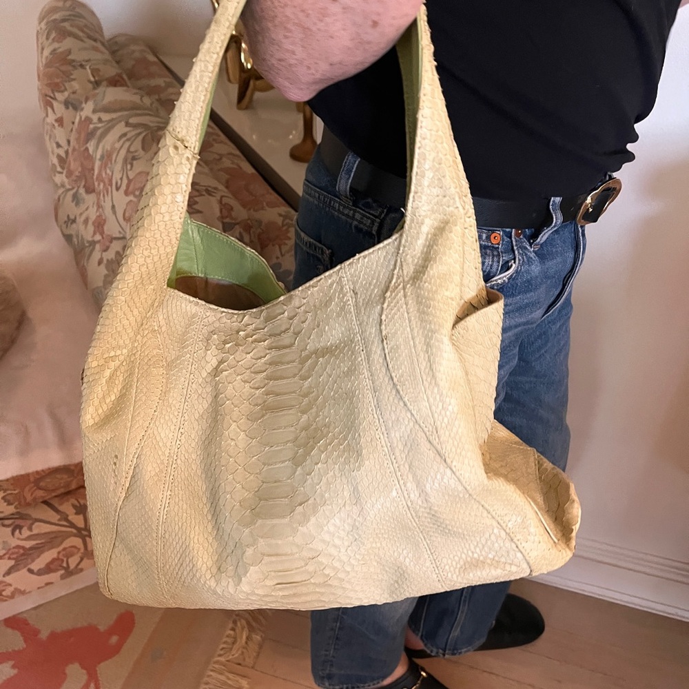 Ted Rossi Cream Python-Embossed Shoulder Bag - image 3